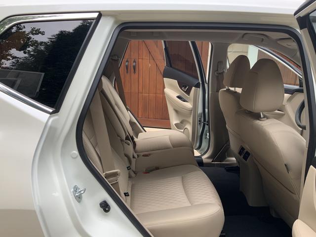 Photo of 2017 White Nissan Rogue