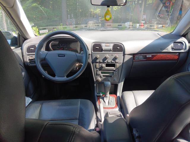Photo of 2003 Silver Volvo S40
