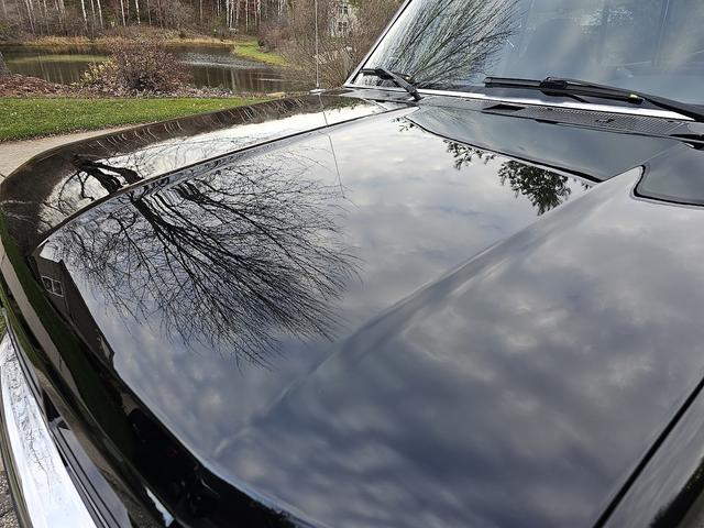 Photo of 1996 Black Ford F-150