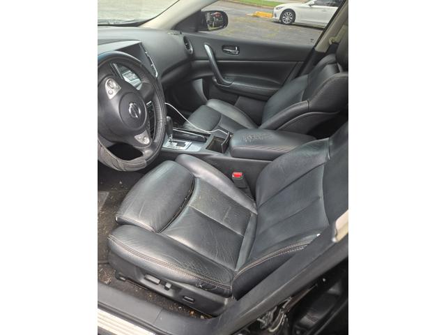 Photo of 2012 Black Nissan Maxima
