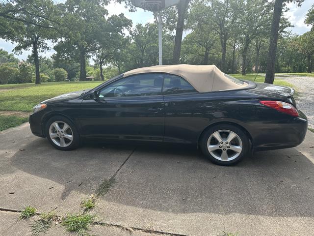 Photo of 2006 Black Toyota Camry Solara
