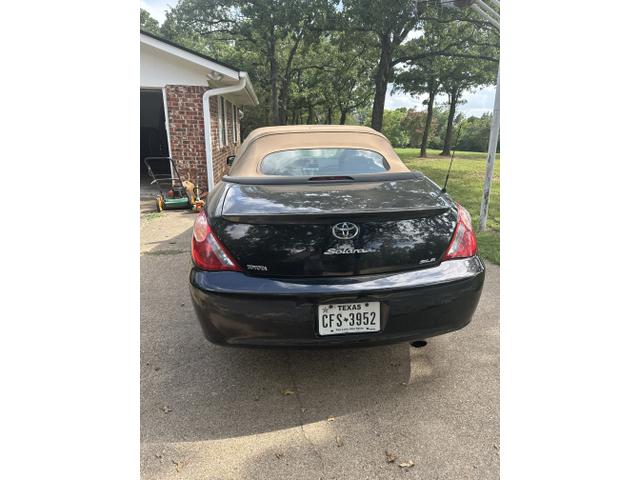 Photo of 2006 Black Toyota Camry Solara