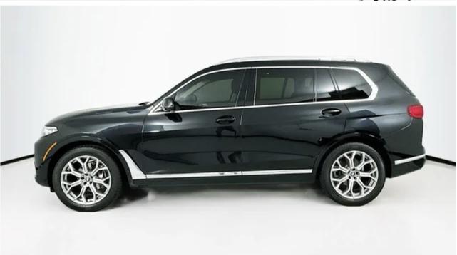 Photo of 2022 Black BMW X7