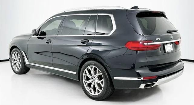 Photo of 2022 Black BMW X7
