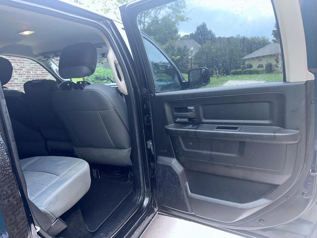 Photo of 2014 Black RAM 1500