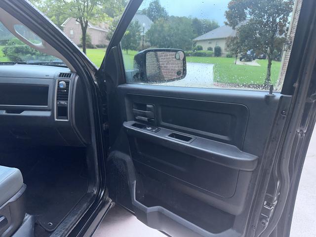 Photo of 2014 Black RAM 1500