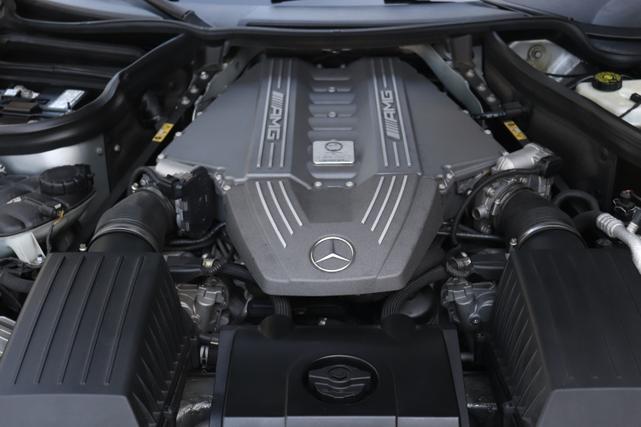 Photo of 2012 Silver Mercedes-Benz SLS AMG