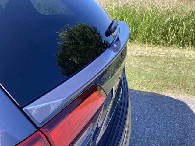 Photo of 2019 Blue Jeep Grand Cherokee