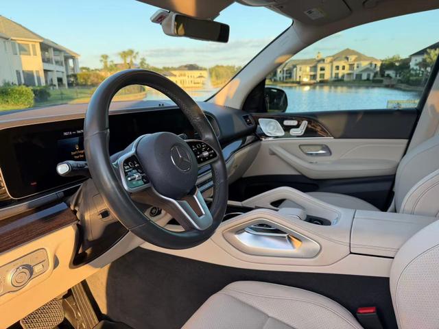 Photo of 2020 Blue Mercedes-Benz GLE 350