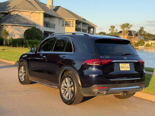 Photo of 2020 Blue Mercedes-Benz GLE 350