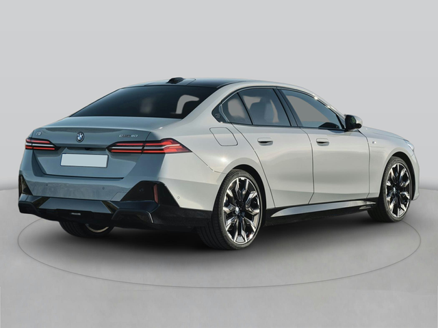 2024 BMW i5