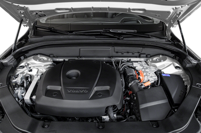 2018 Volvo XC60 Recharge Plug-In Hybrid