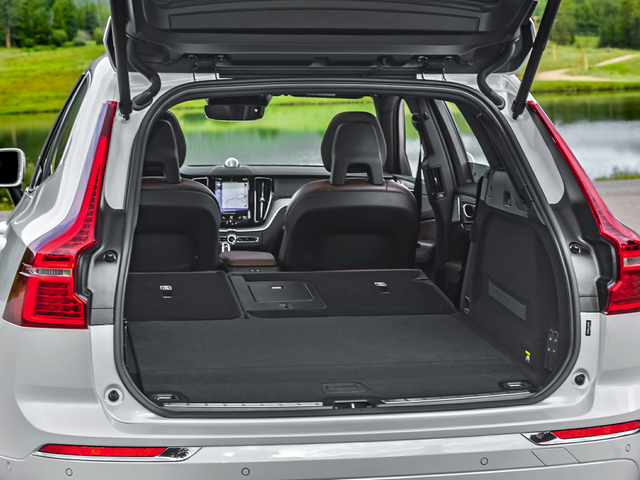 2018 Volvo XC60 Recharge Plug-In Hybrid