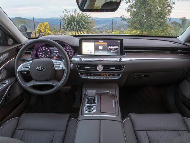 2019 Kia K900
