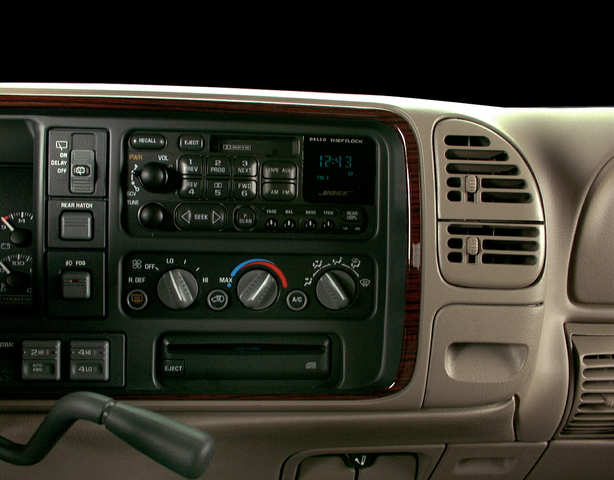 2000 Cadillac Escalade