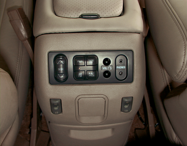 2000 Cadillac Escalade