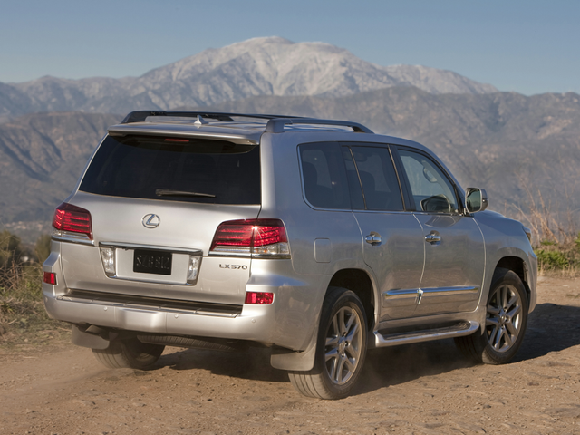 2014 Lexus LX 570