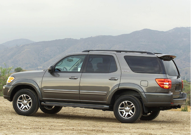 2003 Toyota Sequoia Specs, Price, MPG & Reviews | Cars.com