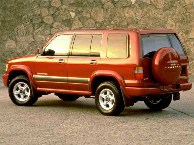 Isuzu trooper модельный ряд