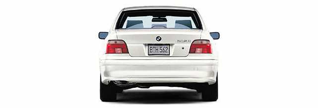 2003 BMW 530