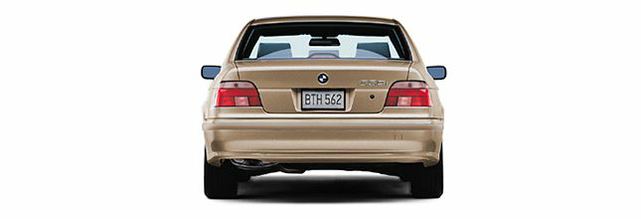 2003 BMW 530