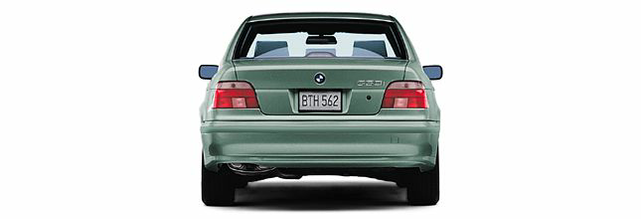 2003 BMW 530