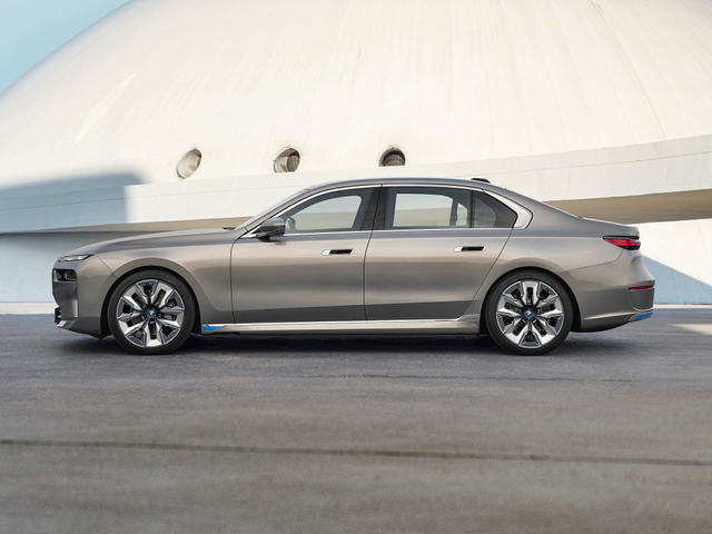 2023 BMW i7
