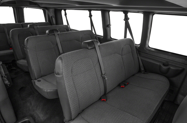 2025 Chevrolet Express 3500