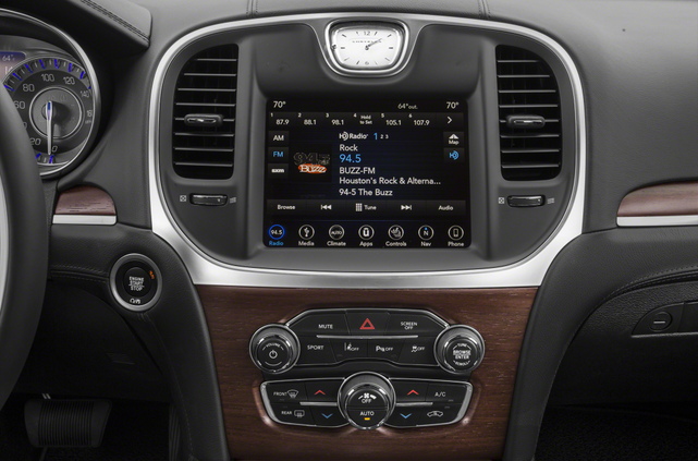 2019 Chrysler 300