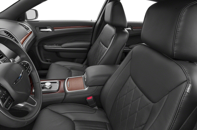 2019 Chrysler 300