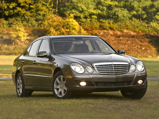 2009 Mercedes-Benz E-Class Specs, Price, MPG & Reviews | Cars.com