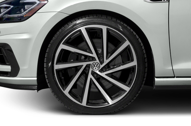 2019 Volkswagen Golf R