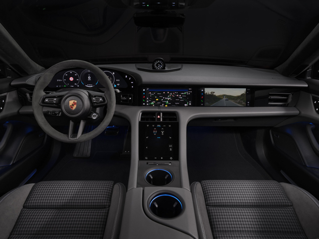 2025 Porsche Taycan