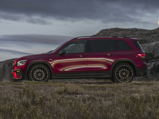 2022 Mercedes-Benz AMG GLB 35