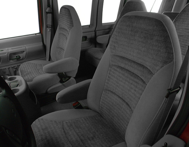 2000 Ford E150