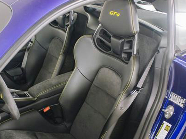 2025 Porsche 718 Cayman