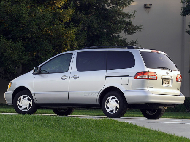 2002 Toyota Sienna - Specs, Prices, MPG, Reviews & Photos | Cars.com