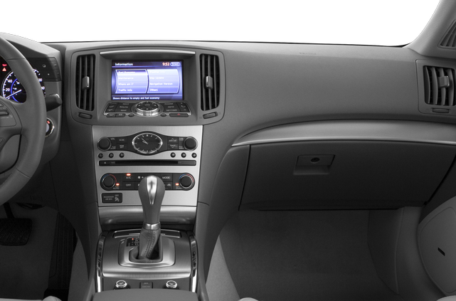 2015 INFINITI Q40
