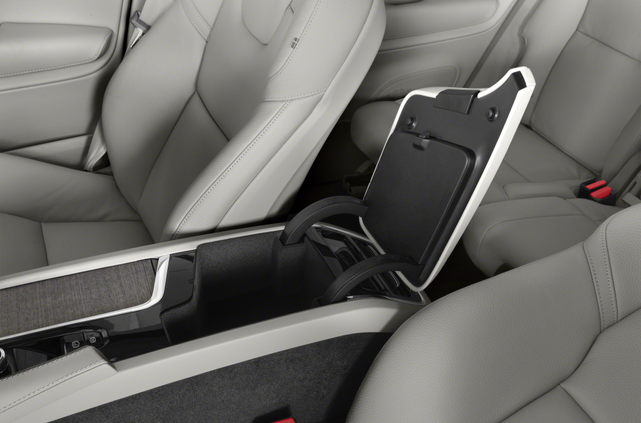 2024 Volvo XC90 Recharge Plug-In Hybrid