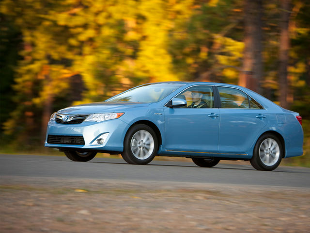2014 Toyota Camry Hybrid