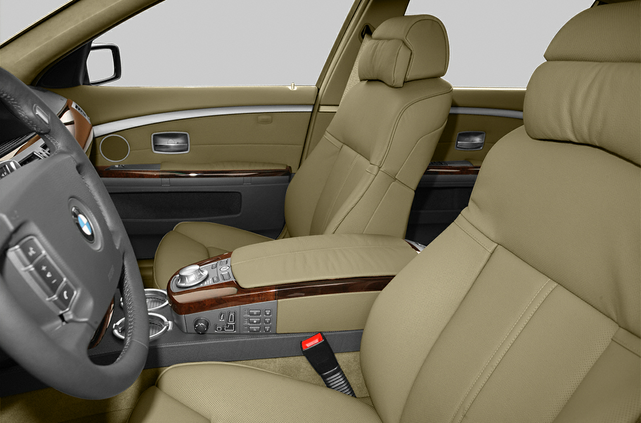 2005 BMW 760