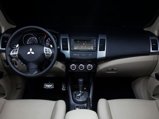 2012 Mitsubishi Outlander