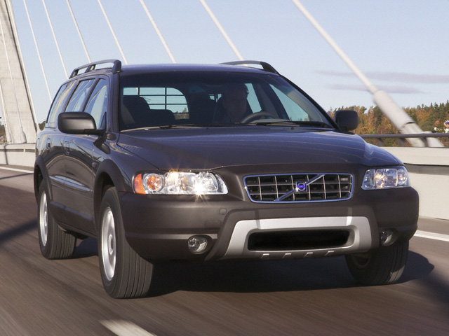 07 Volvo Xc70 Specs Price Mpg Reviews Cars Com