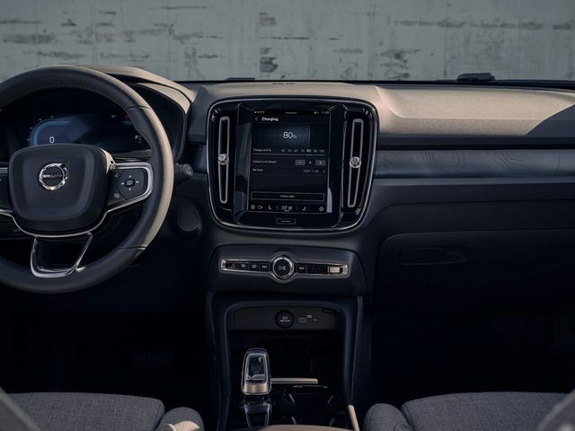 2024 Volvo XC40 Recharge Pure Electric