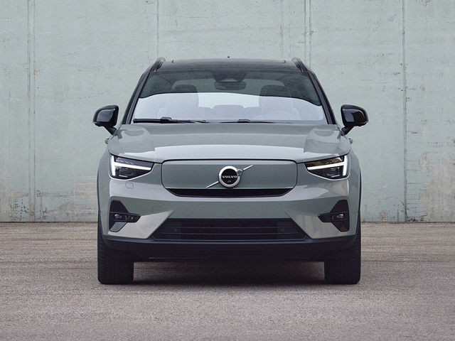 2024 Volvo XC40 Recharge Pure Electric