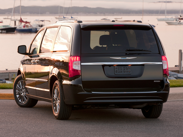2013 Chrysler Town & Country
