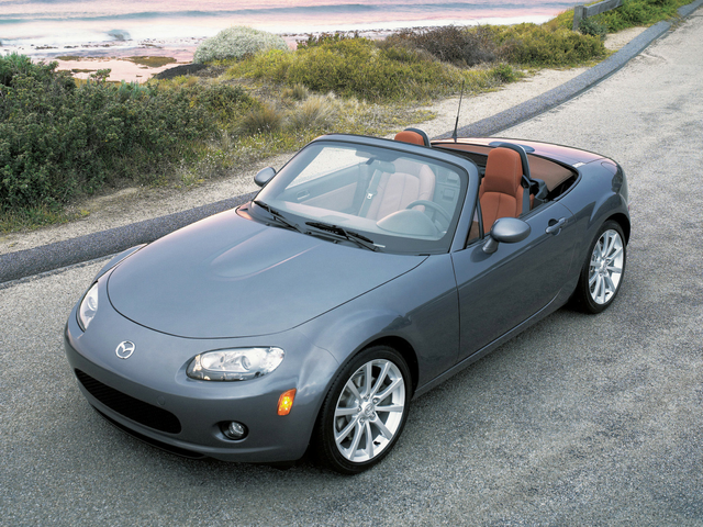 2006 Mazda MX-5 Miata