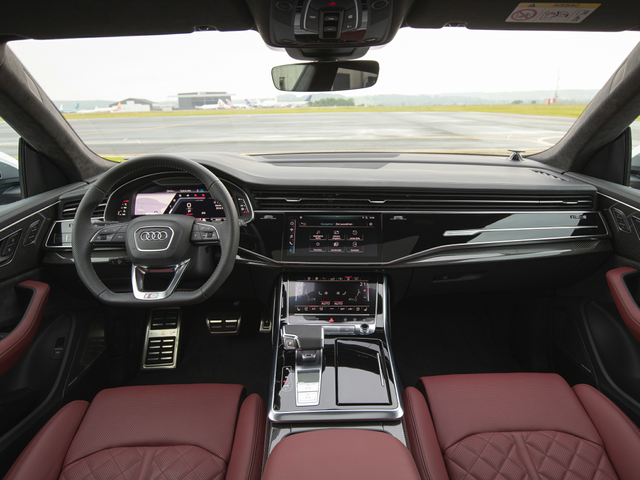 2023 Audi SQ8