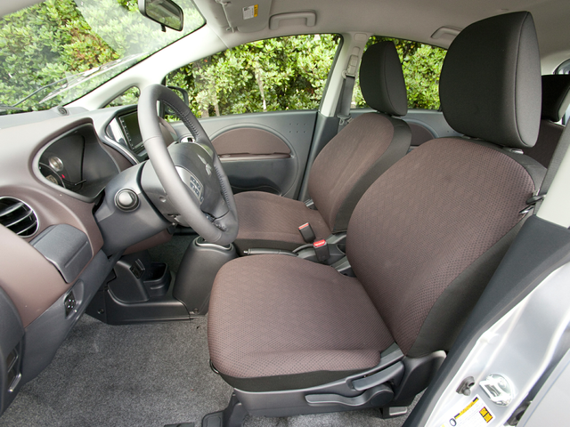 2016 Mitsubishi i-MiEV