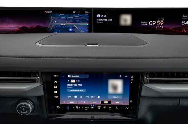 2025 Lincoln Navigator L